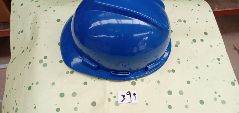 صورة خوذه الراس اللون ازرق   39