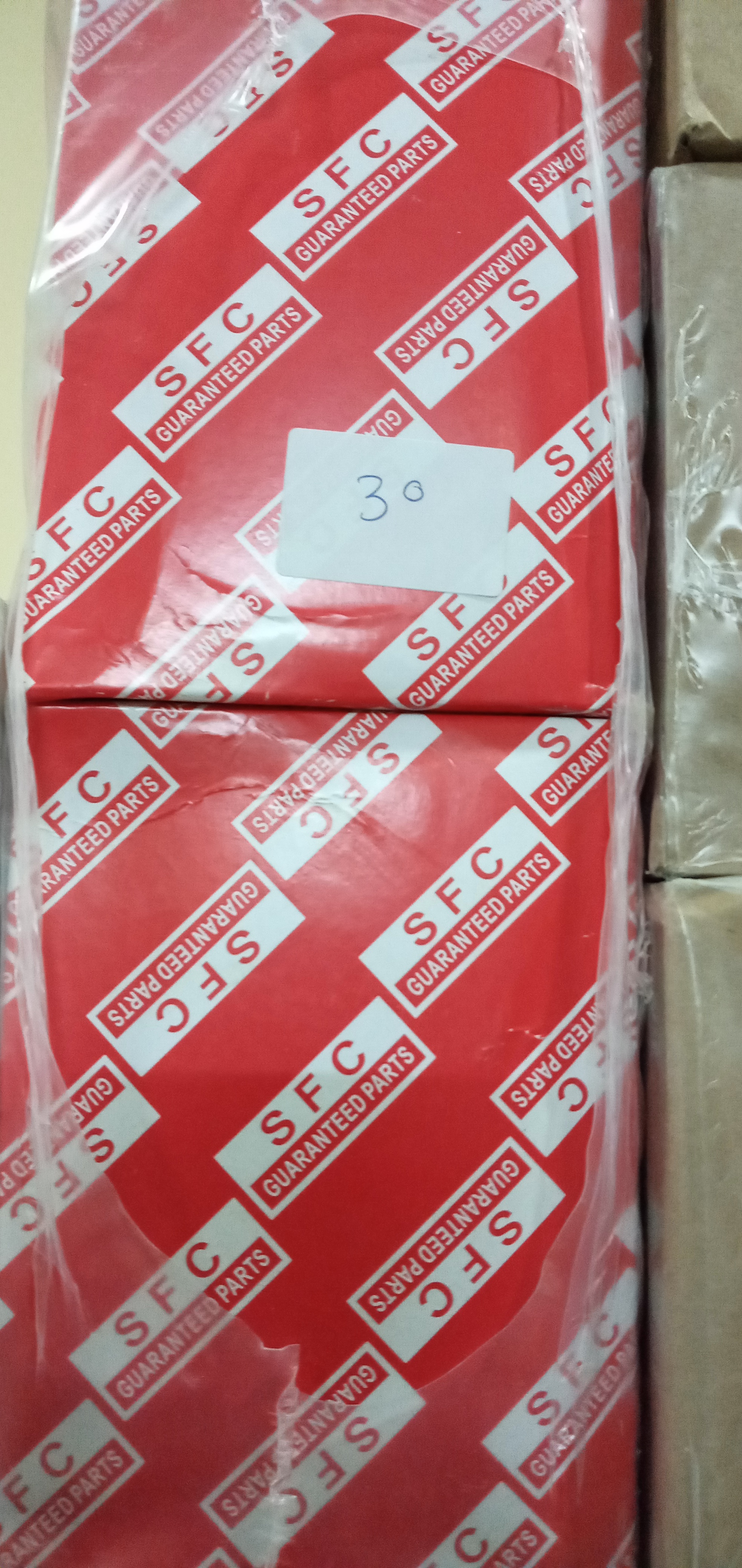 صورة فلتر جولد 802 زيت ميتسوبيشي ديزل