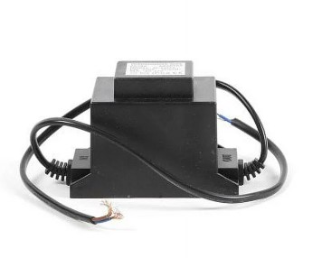 صورة محول ضد الماء من 12فولت الى 220 فولت 105 وات waterproof transformer 12v /220v