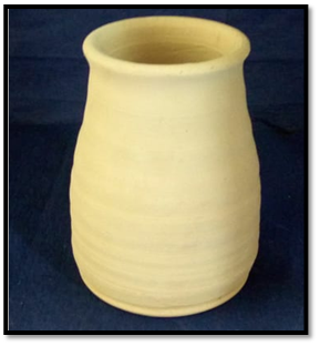 صورة قولة فخار بدون يد 