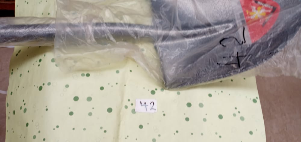 صورة شبل معدني كبير  وزن 2 كيلو  42