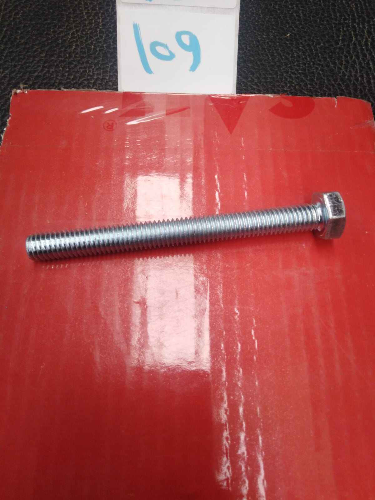 صورة 100جرام برغي 8 مم *  80 مم  (  109)