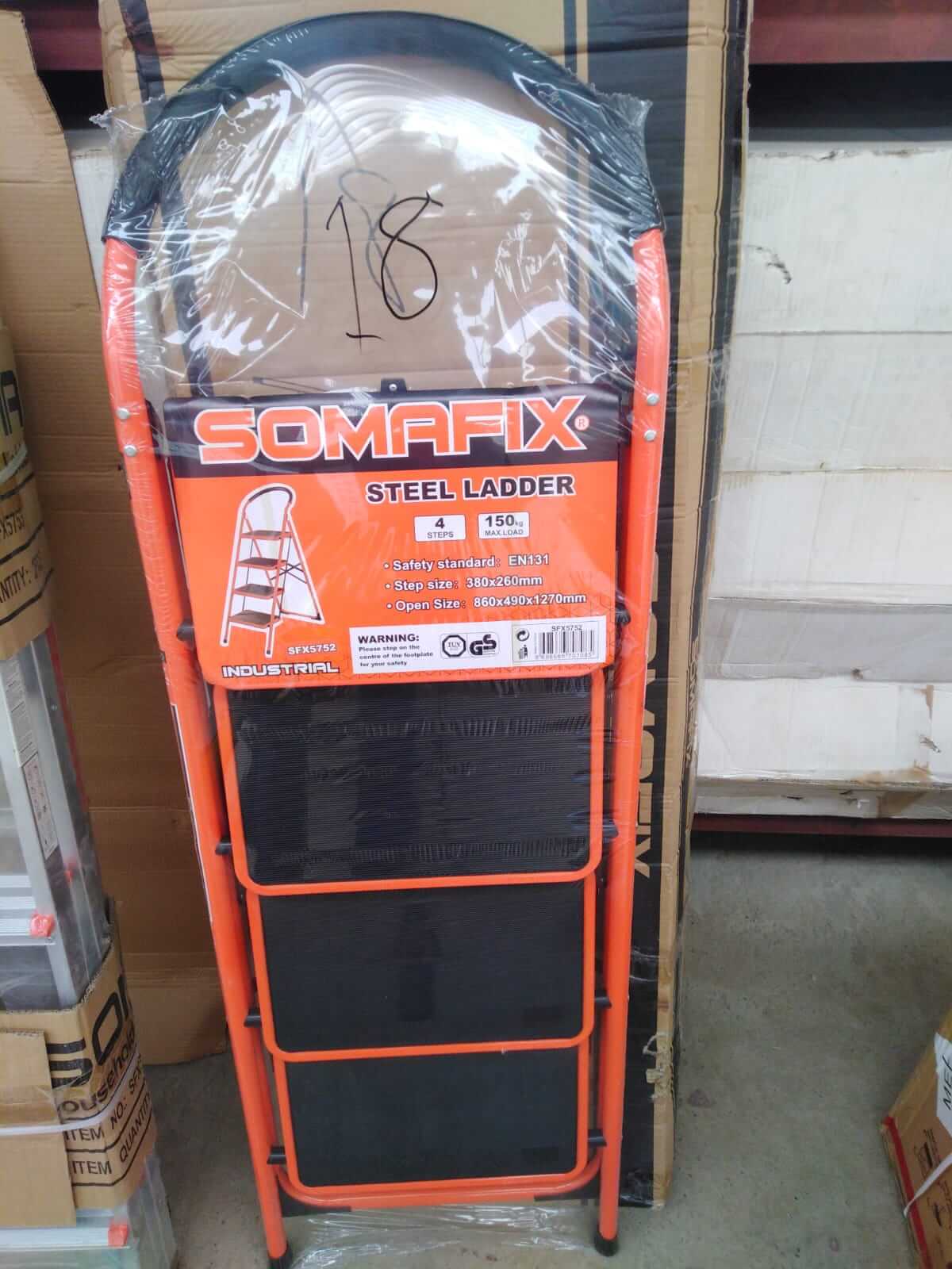 صورة LADDER HEAVY DUTY 4 STEP ORANGE(18)GAMALI /سلم الاحمال الثقيله 4 درجات 