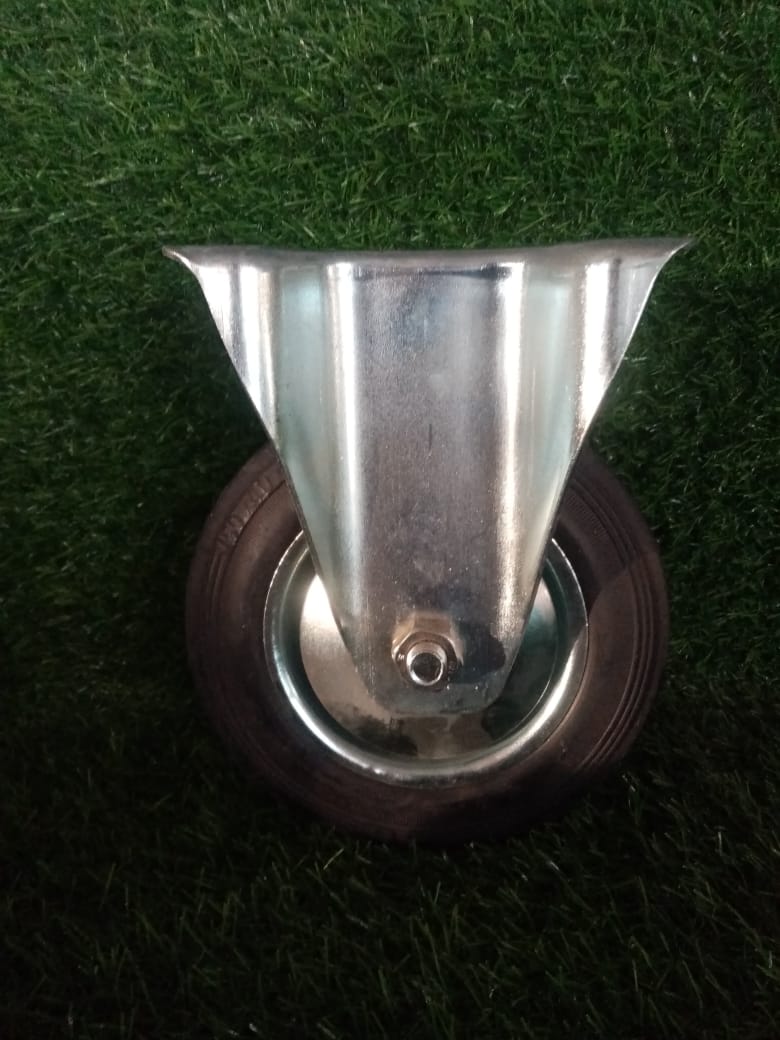 صورة عجل متحرك بتير كاوتشى بحجم 6" 