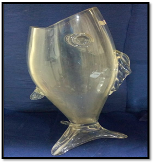 صورة فازة شكل سمكة 