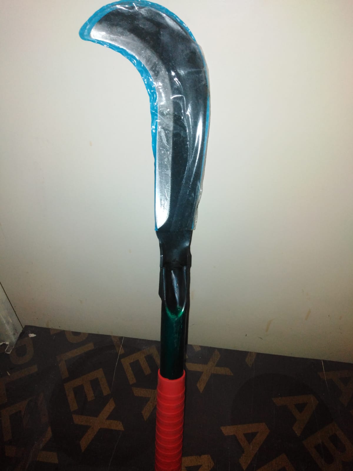 صورة TREE CUTTER METAL WELDING RED HANDEL (31)GAMALI