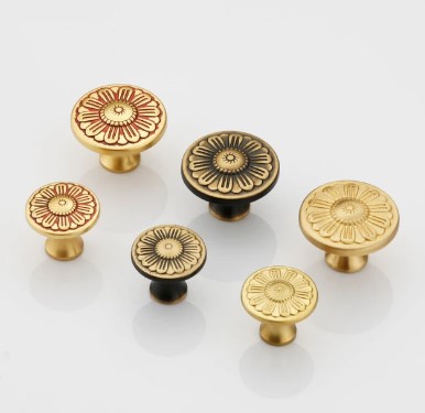 صورة يدة درج برونز انتيكة