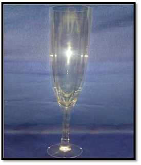 صورة  فازة  زجاجيه شكل كاس