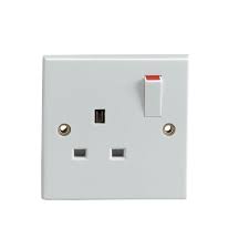 صورة بلاك 13 امبير سنجل BOLTON 